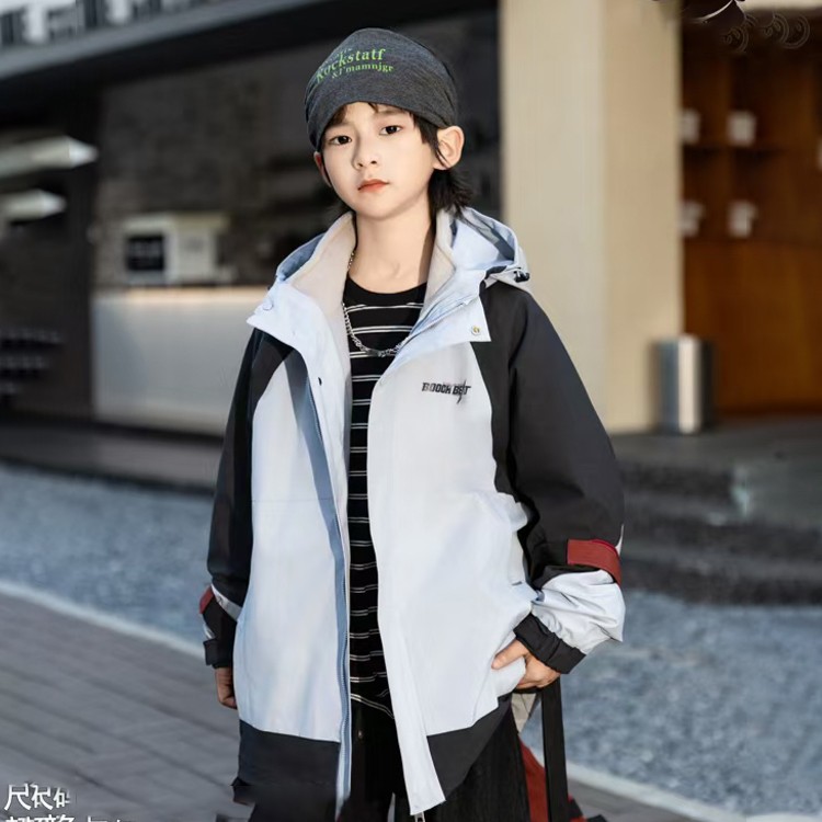 FW243257三合一风衣外套