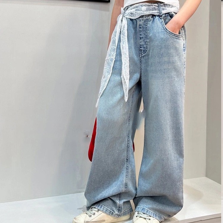 FC252080	 时尚牛仔裤